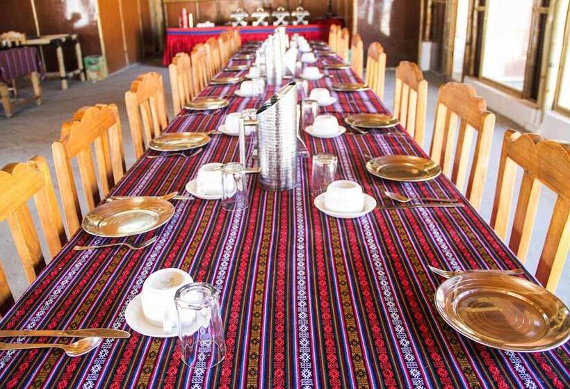 Отель Ser Bhum Tso Resort