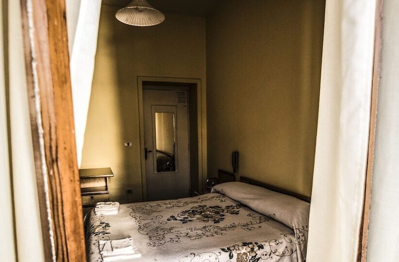 بنسيون La Spagnola