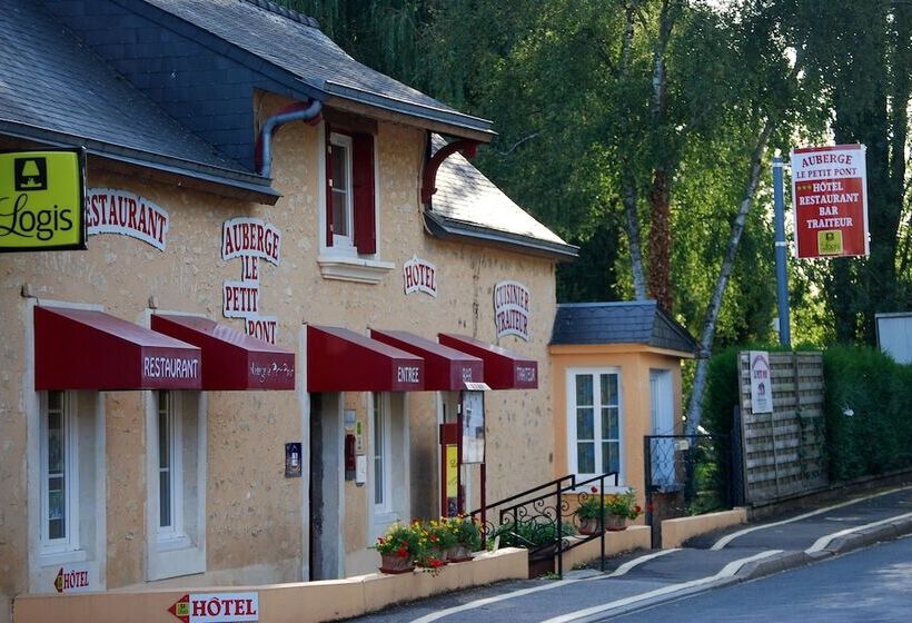 ホテル Logis Auberge Le Petit Pont