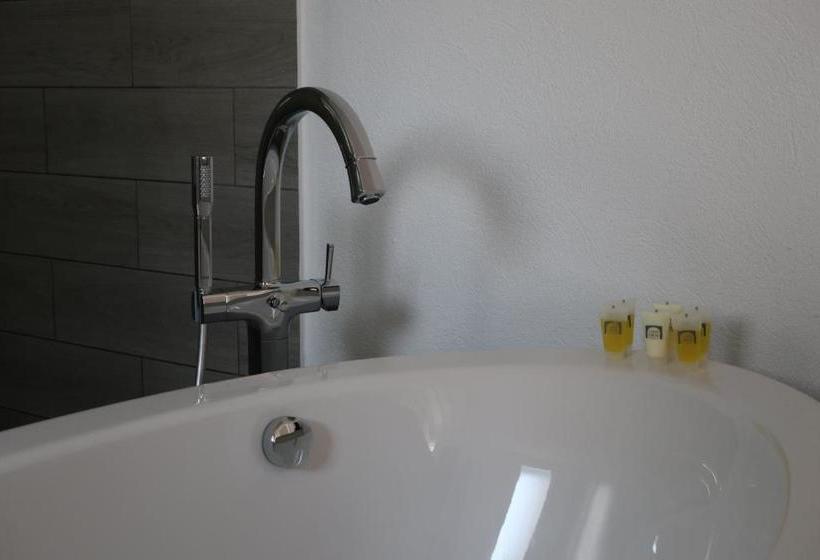 هتل Carpe Diem Cadaqués