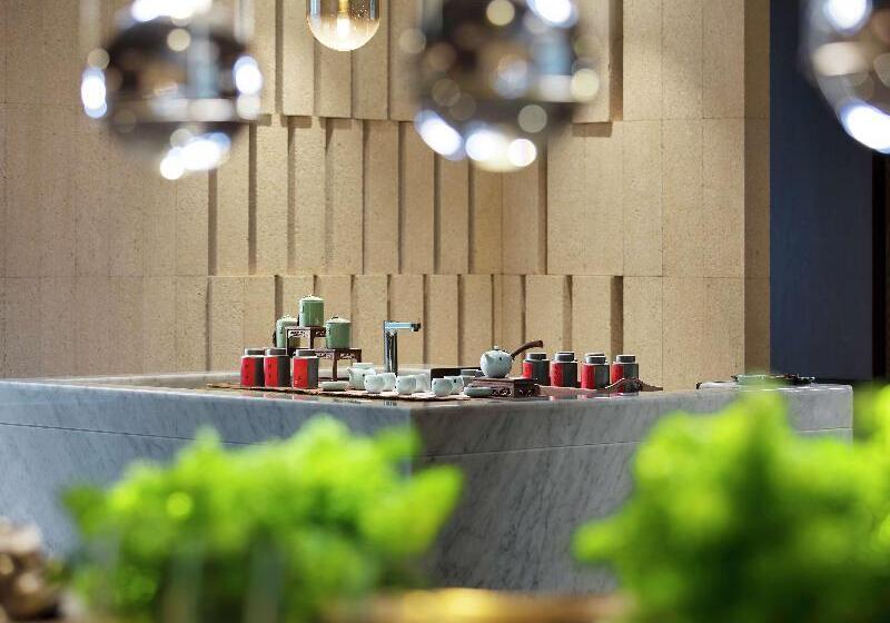 هتل Hilton Taipei Sinban