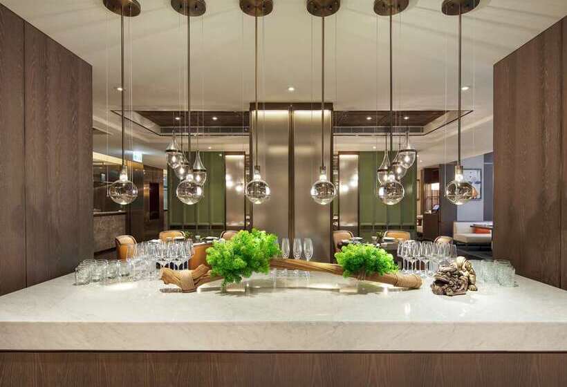 هتل Hilton Taipei Sinban