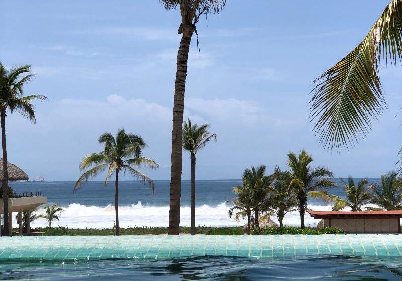 酒店 Marea Beachfront Villas
