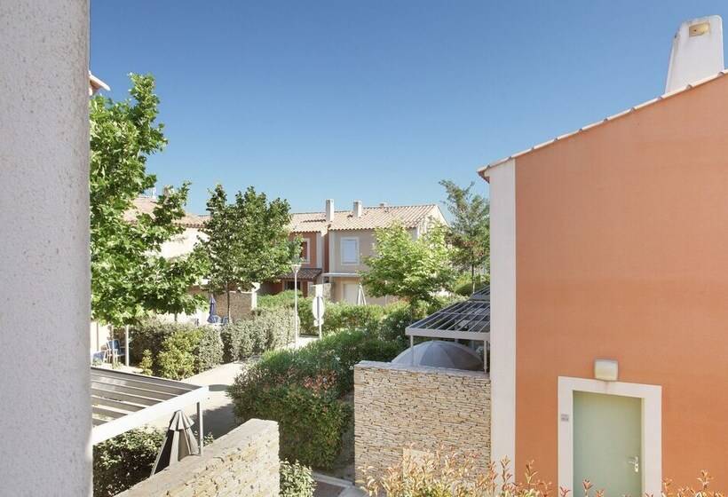 בית מלון כפרי Residence Odalys Le Mas Des Flamants