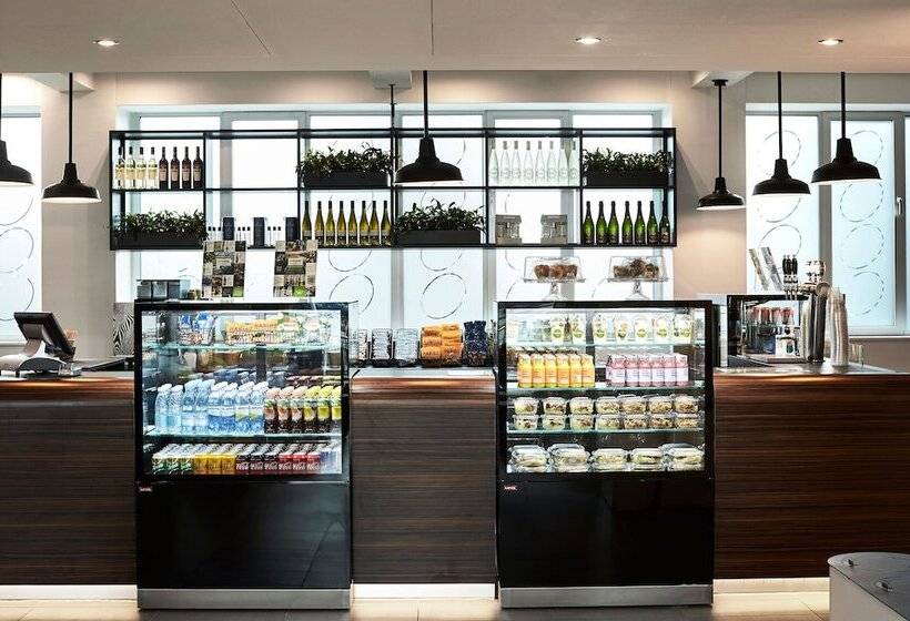 هتل Wakeup Copenhagen   Bernstorffsgade