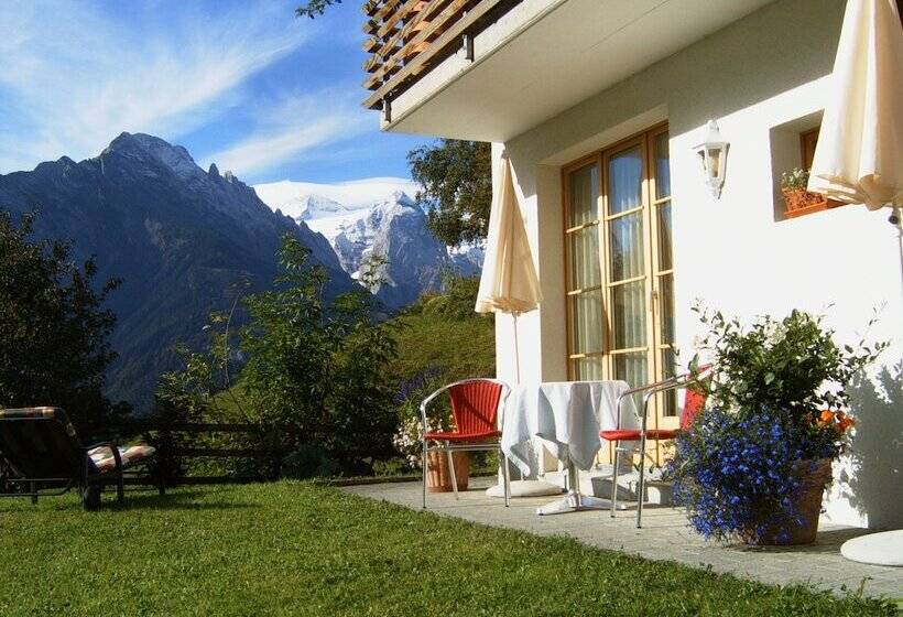 Pension Chalet Berkana