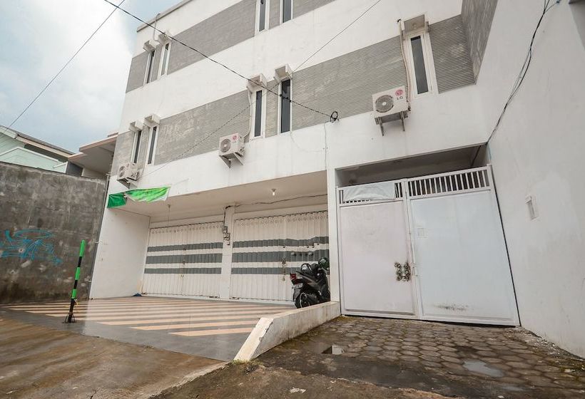 Hôtel Airy Eco Syariah Sawojajar Danau Tondano Raya F4 Malang