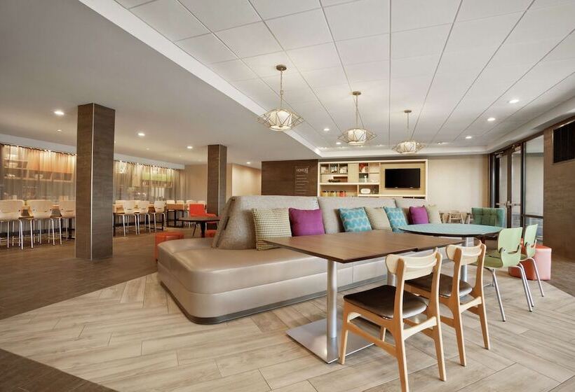 Отель Home2 Suites By Hilton Warminster Horsham