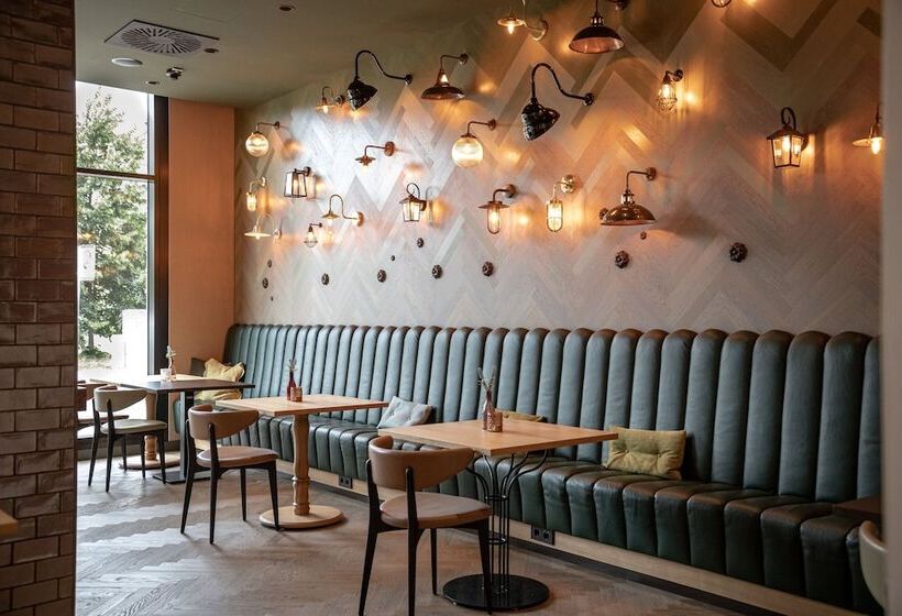 호텔 Indigo Dresden   Wettiner Platz, An Ihg