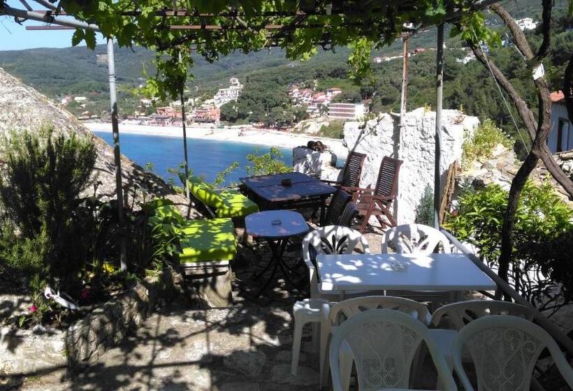 Paraskevi's Luxury Studios