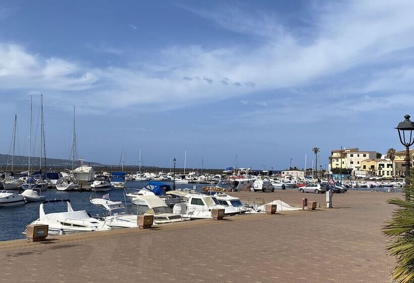 مبيت وإفطار Concas Apartament