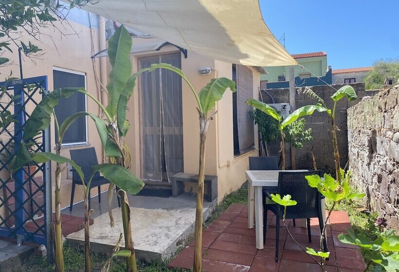 مبيت وإفطار Concas Apartament