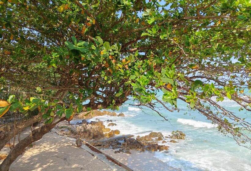 هتل Bhundhari Resort & Villas Samui