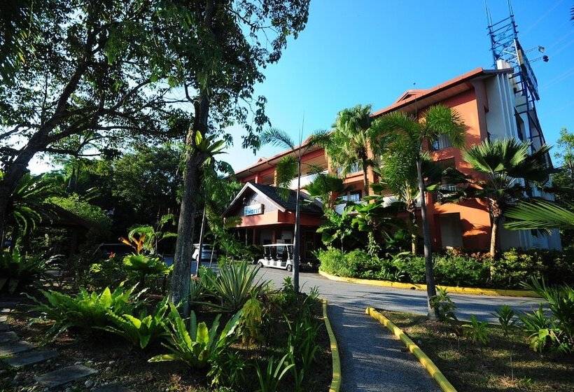 هتل Bukit Merah Laketown Resort