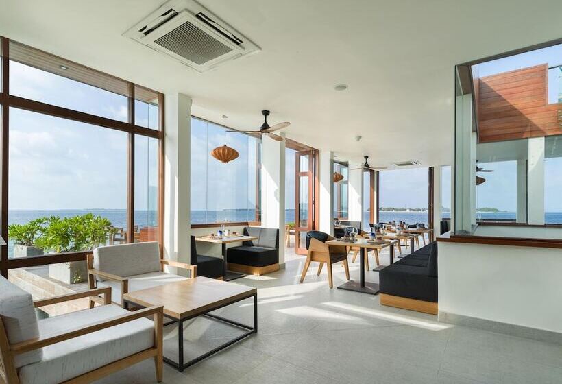 בית מלון כפרי Heritance Aarah   Premium All Inclusive   40 Minutes Away From Male By Seaplane