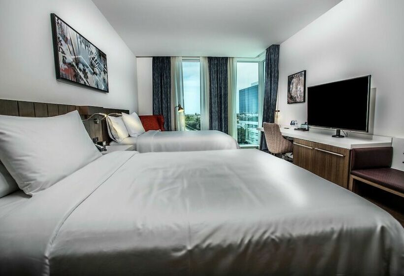 בית מלון כפרי Hilton Garden Inn West Palm Beach I95 Outlets