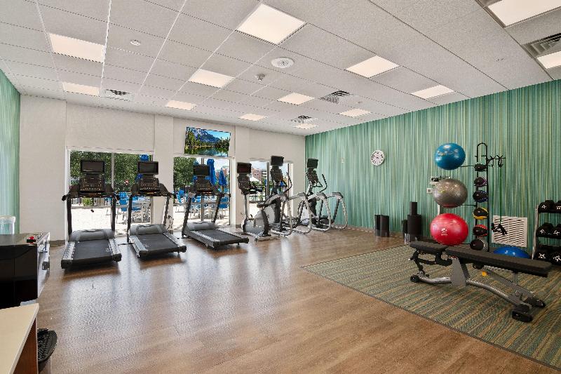 בית מלון כפרי Holiday Inn Express & Suites Orlando  Lake Buena Vista, An Ihg
