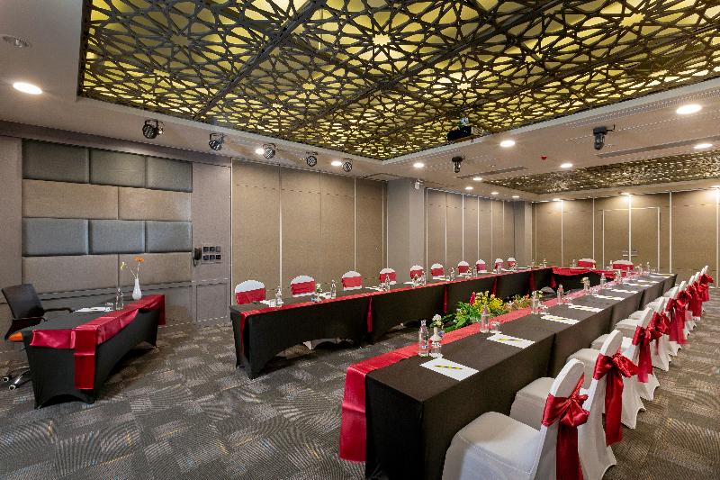 هتل Zenseana Resort & Spa   Sha Plus