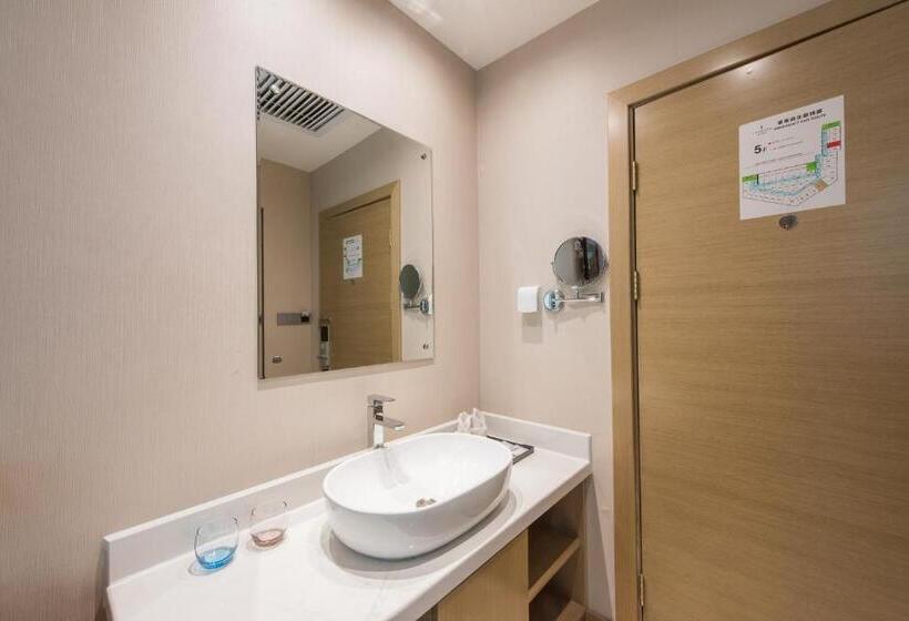 Lavande Hotel Beijing Asian Games Village