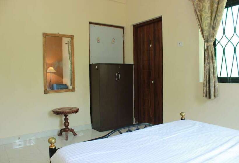 Pensjonat Oyo Home 9358 Designer 1bhk