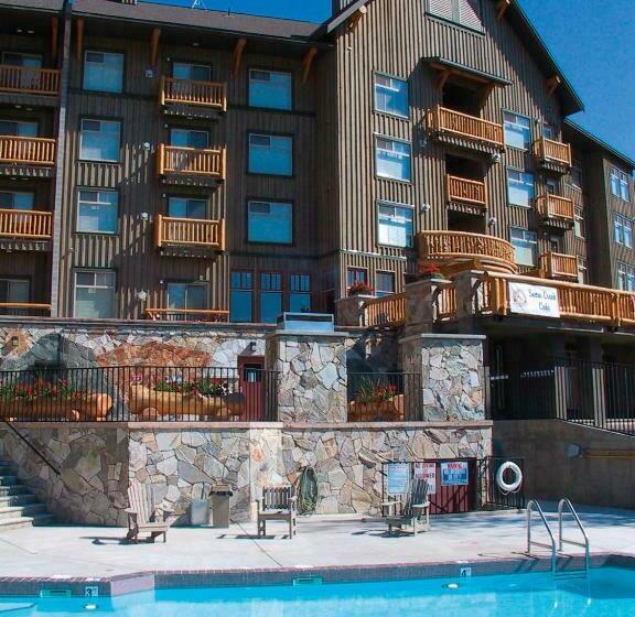 אתר נופש Snow Creek Lodge By Fernie Lodging Co