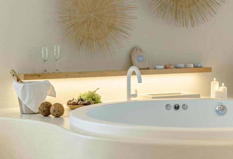Antony Suites
