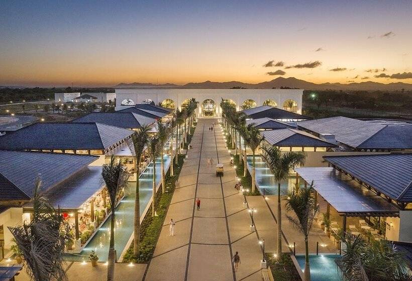 בית מלון כפרי El Beso - Adults Only at Ocean El Faro - All Inclusive