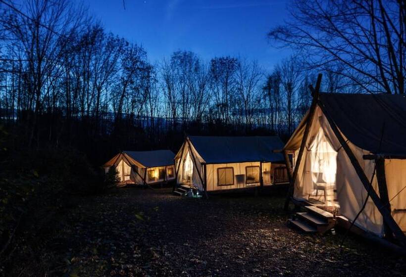 فندق Firelight Camps