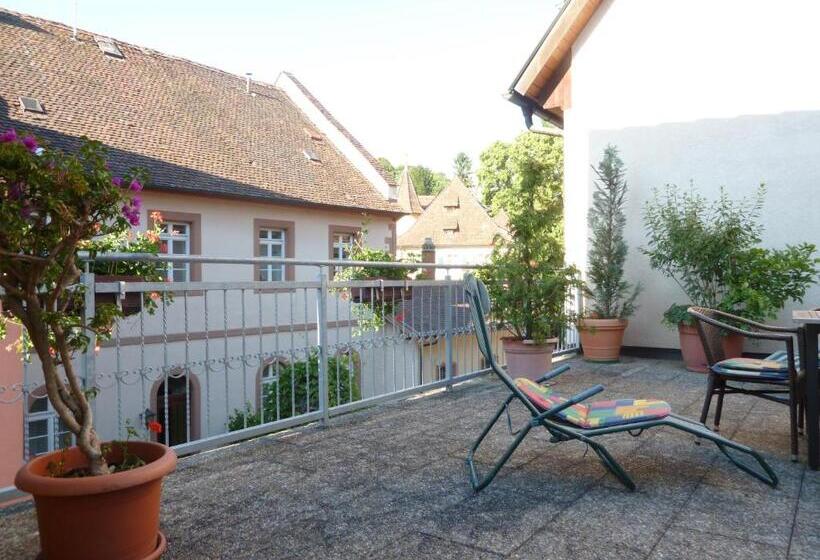 호텔 Gasthaus Zum Hirschen