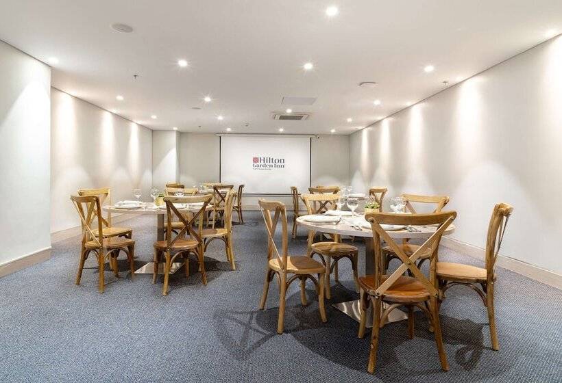 هتل Hilton Garden Inn Cali Ciudad Jardin