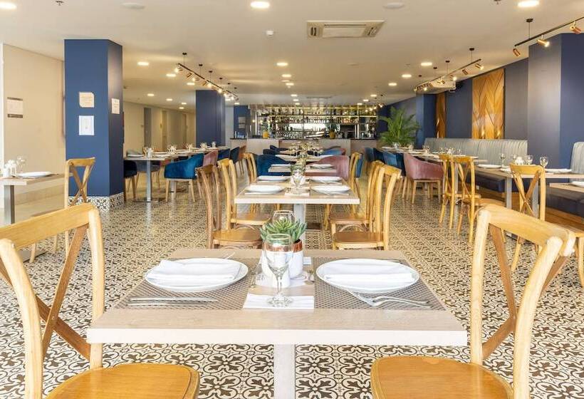 هتل Hilton Garden Inn Cali Ciudad Jardin