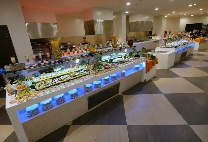 Отель Oasis Saidia Palace & Blue Pearl