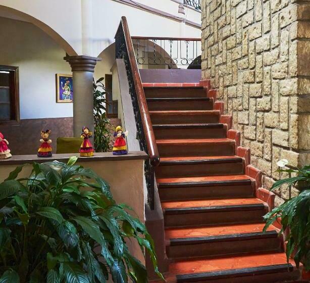 هتل Plaza Copan