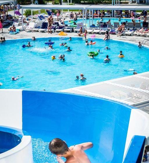 Отель Premier Fort Cuisine   Full Board