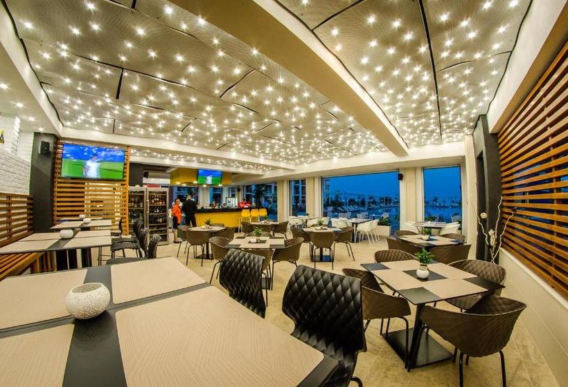 Отель Premier Fort Cuisine   Full Board