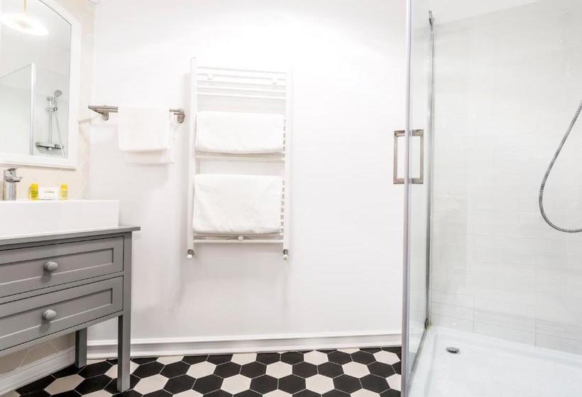 Matisse Bucharest Old Town