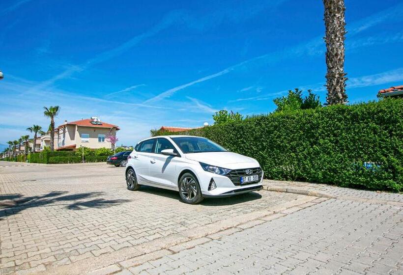 Paradise Town Villa Lisa