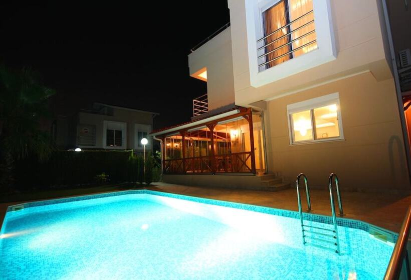 Paradise Town Villa Marina