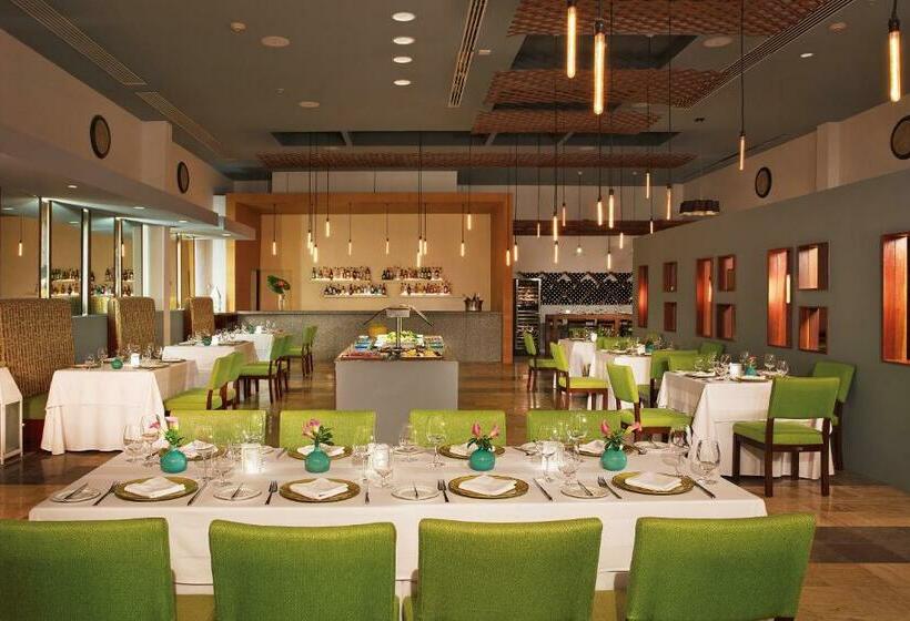 Курорт Altitude at Krystal Grand Cancun - All Inclusive