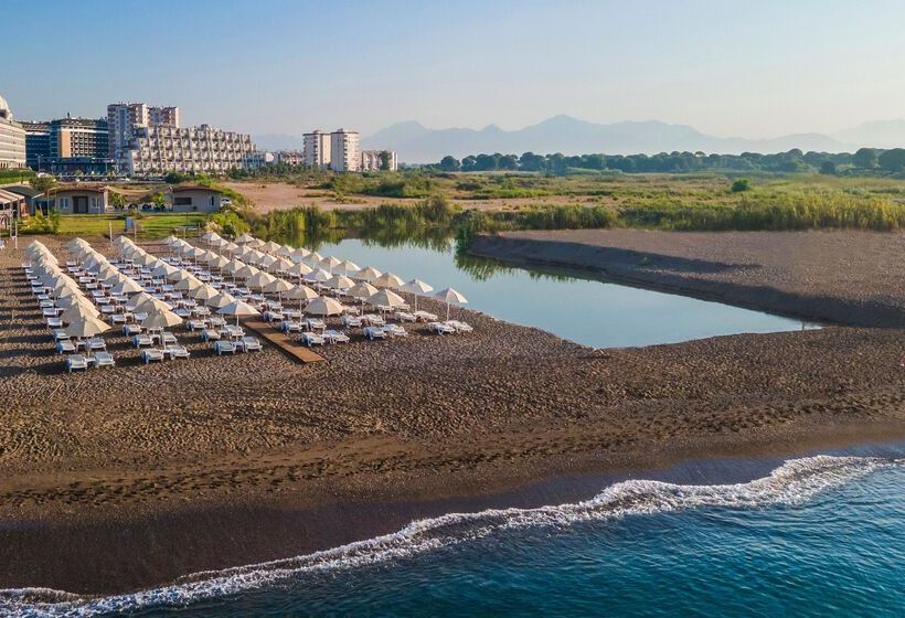 Greenwood Suites Resort