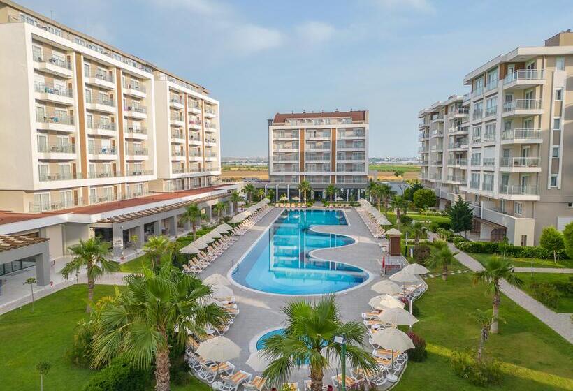 Greenwood Suites Resort