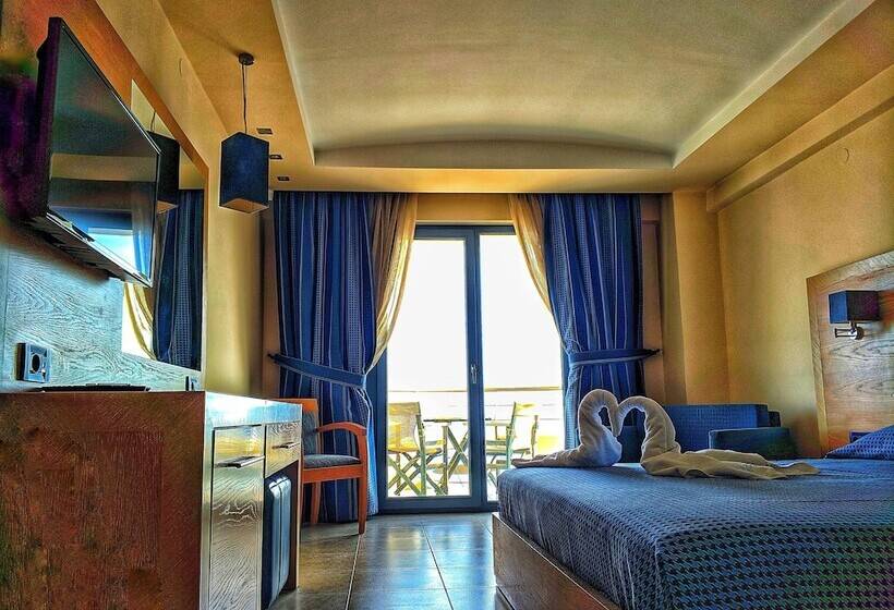 فندق Aegean Blue Beach