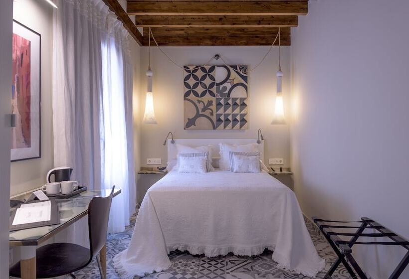 هتل Alojamiento Con Encanto La Luna En El Alba