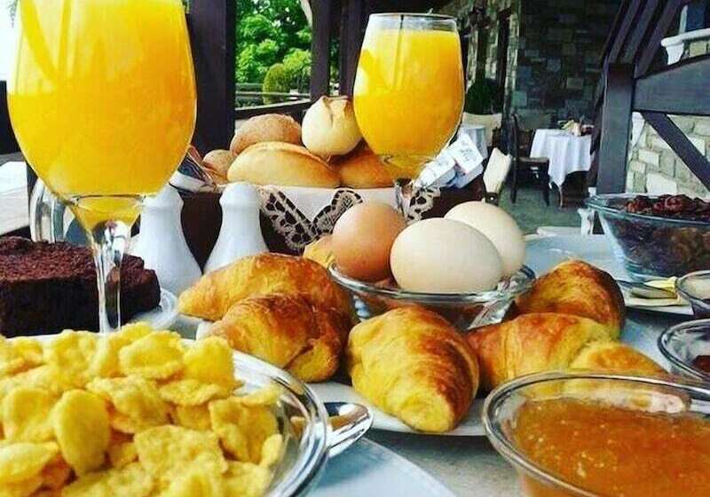 هتل Anemoessa Traditional Village