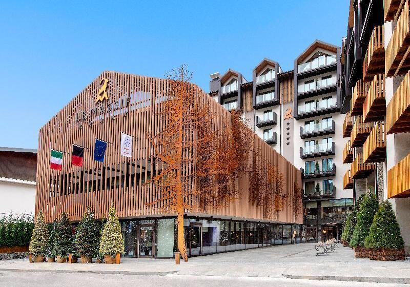 Le Massif Hotel & Lodge Courmayeur The Leading Hotels Of The World
