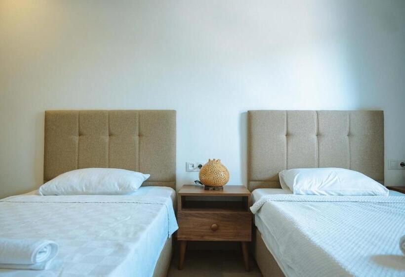 Lemon Garden Hotel Turkbuku
