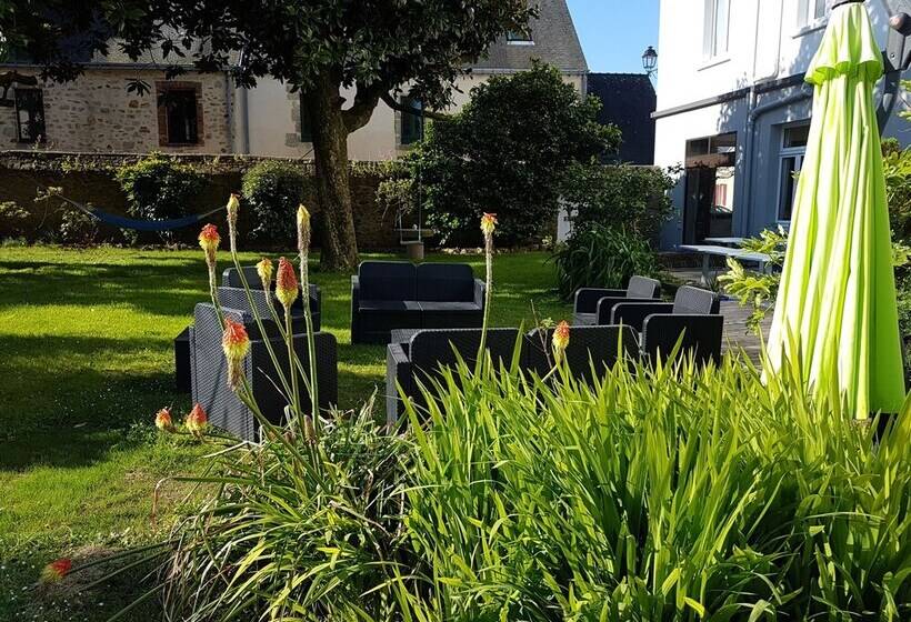 ホテル Hôtel Spa De La Citadelle Lorient