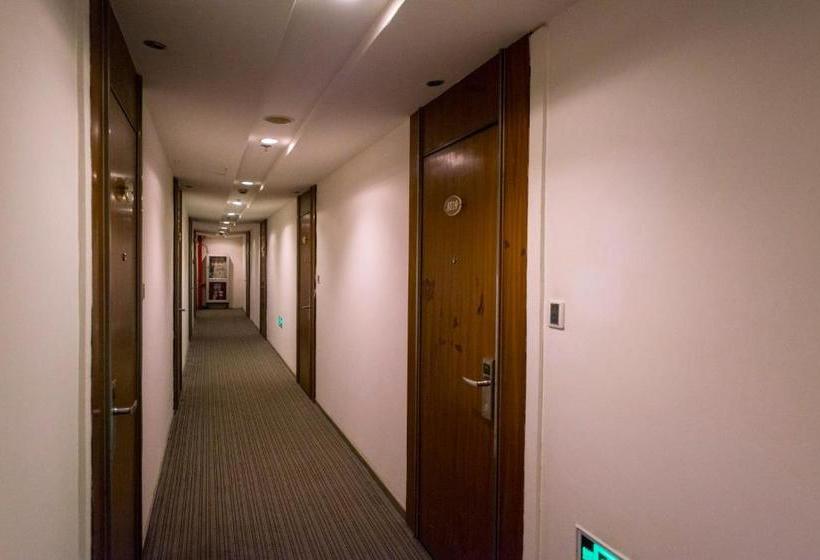 Motel Yushan Road Yuanshen Sports Center