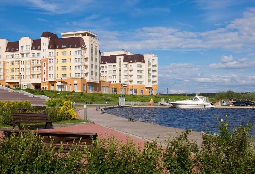 Radisson Residences, Zavidovo