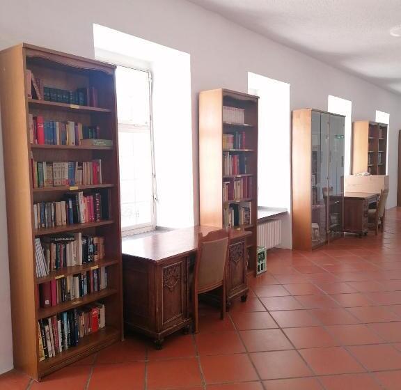 호스텔 Kloster Langwaden